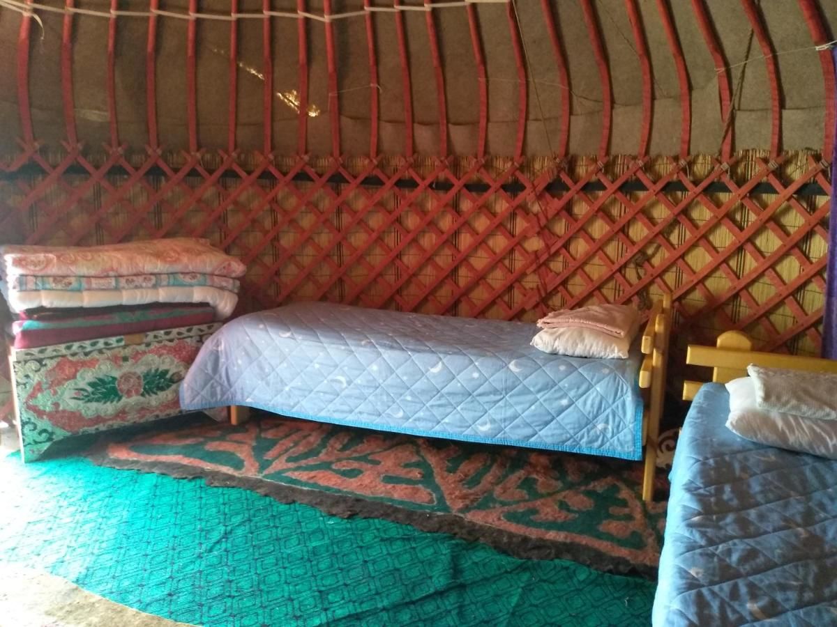 Кемпинги Karakol Yurt Lodge Каракол-48