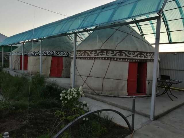 Кемпинги Karakol Yurt Lodge Каракол-26